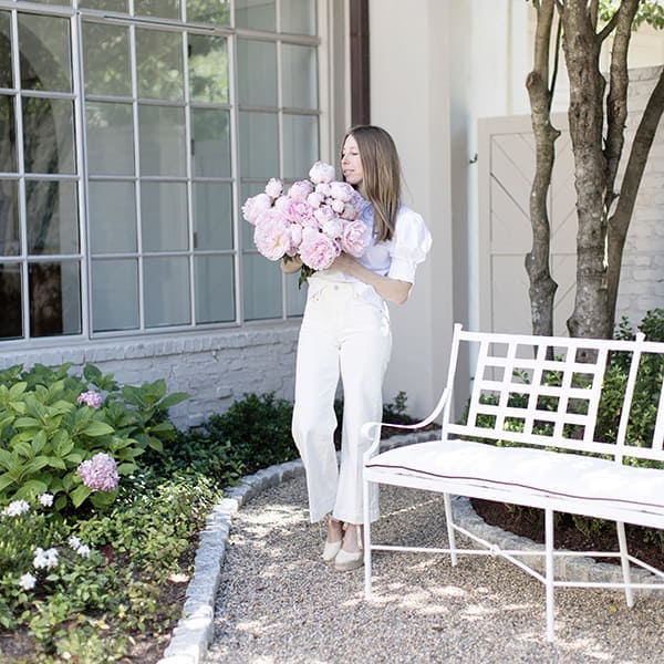 Summer peony bouquet and white cropped flare jeans outfit