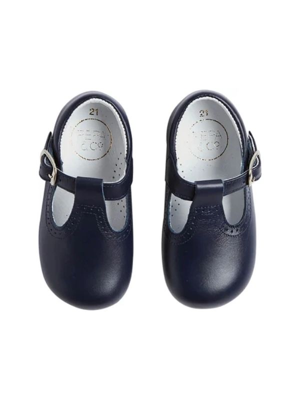 Leather T strap baby shoes in Navy