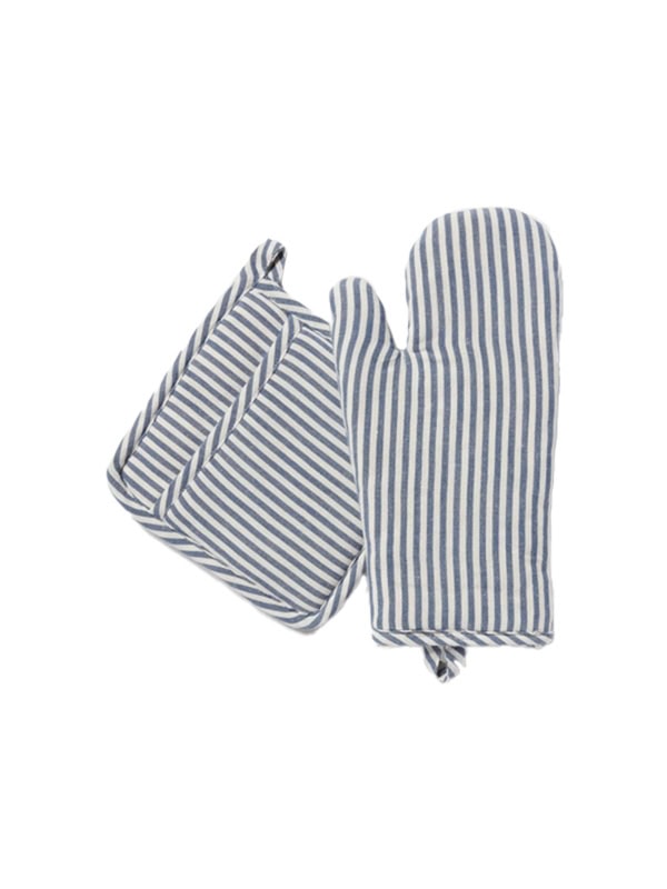 striped oven mitts