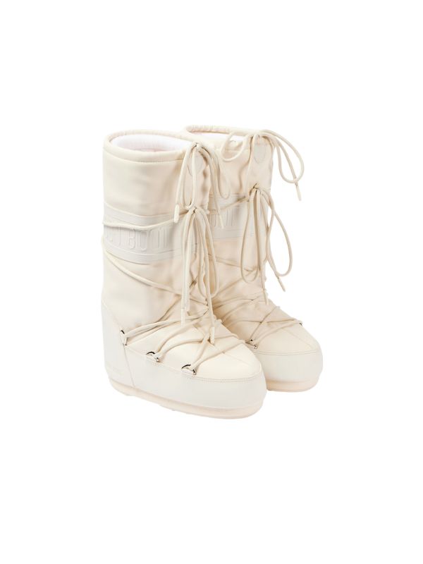 moon boots cream